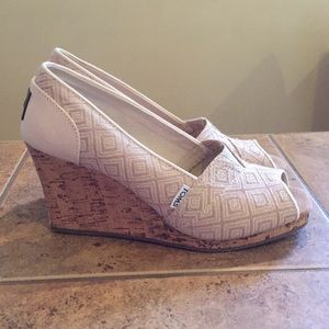 TOMS Stella Wedge